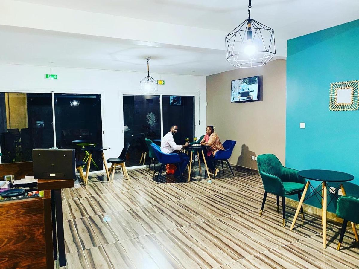 דזאודזי Moya Residence By Md מראה חיצוני תמונה
