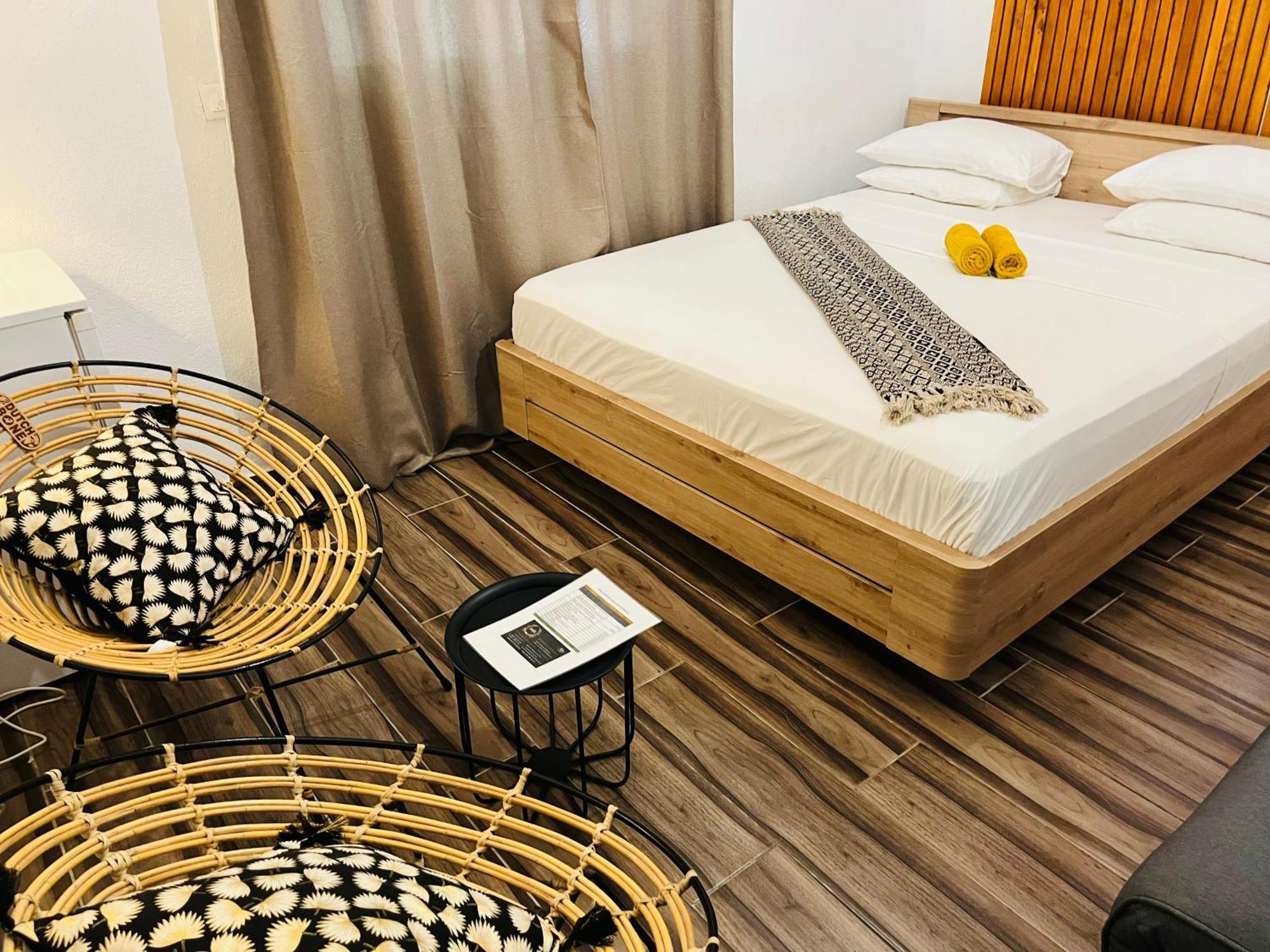 דזאודזי Moya Residence By Md מראה חיצוני תמונה